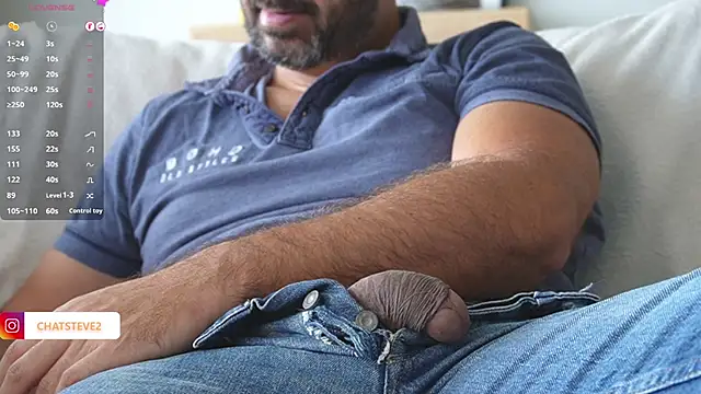 Snapshot of _MrPrecum_ chatting on 5, 11, 2025 MrPrecum online show from 5, 11, 2025