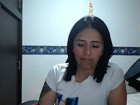 sharoon cheerry online show from 11, 9, 2025