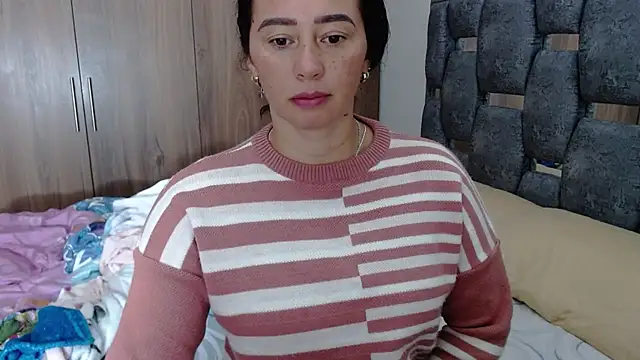 Snapshot of sara_hott_1 chatting on 21, 1, 2025 sara hott 1 online show from 21, 1, 2025