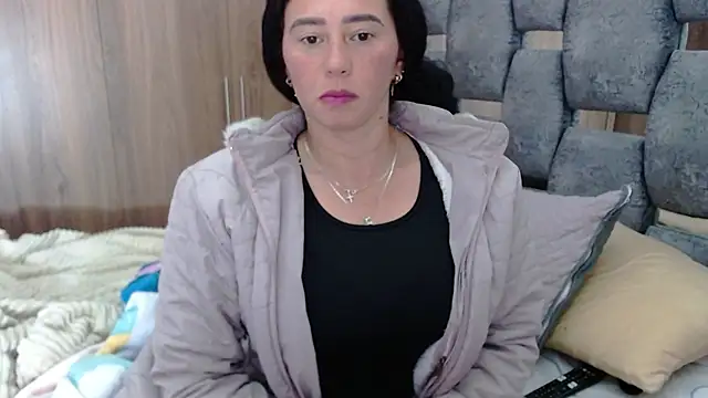 Snapshot of sara_hott_1 chatting on 30, 1, 2025 sara hott 1 online show from 30, 1, 2025