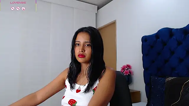 Snapshot of Lili666_ chatting on 8, 7, 2026 Lili666 online show from 8, 7, 2026