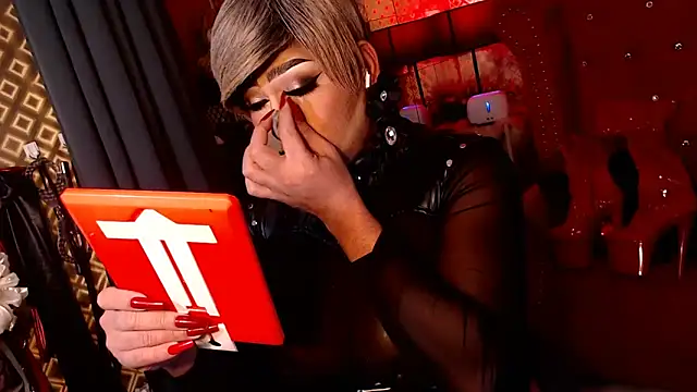 AntoniaSaints online show from 6, 10, 2025