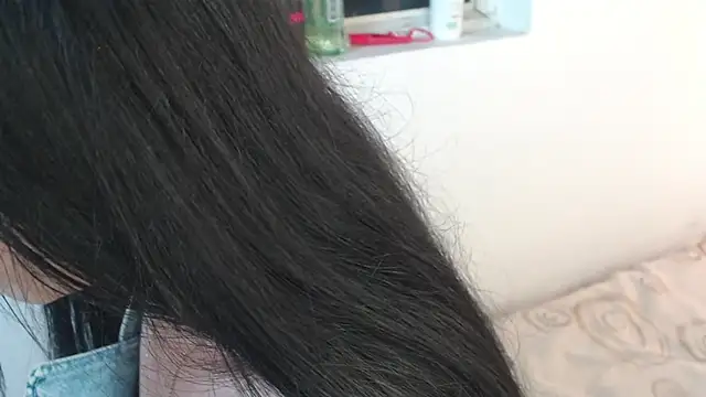 Snapshot of adriscute chatting on 9, 2, 2025 adriscute online show from 9, 2, 2025