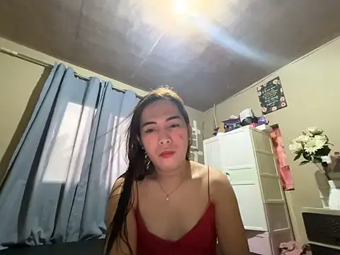 Snapshot of Msyensmith chatting on 27, 5, 2026 Msyensmith online show from 27, 5, 2026