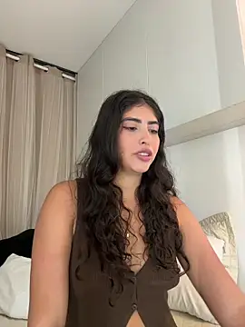 Gaby zahir  online show from 16, 4, 2026