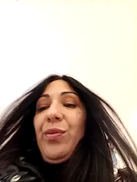 LeticiaWoods online show from 7, 2, 2025