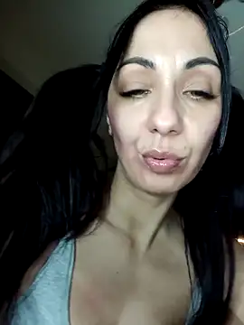 LeticiaWoods online show from 5, 3, 2025