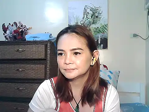 Kisses-13 online show from 28, 10, 2025