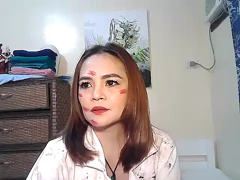 Kisses-13 online show from 1, 11, 2025