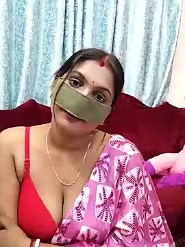 Queen Dolly online show from 5, 2, 2025