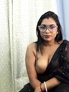 Queen Dolly online show from 27, 9, 2025