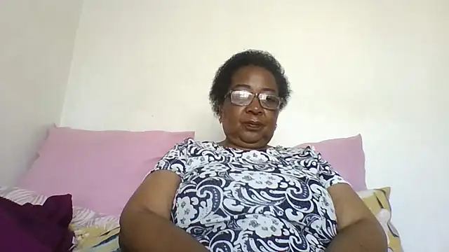 KinkyRicoSaisyours online show from 6, 6, 2026