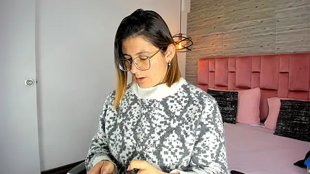 SarahDeyvis online show from 1, 10, 2025