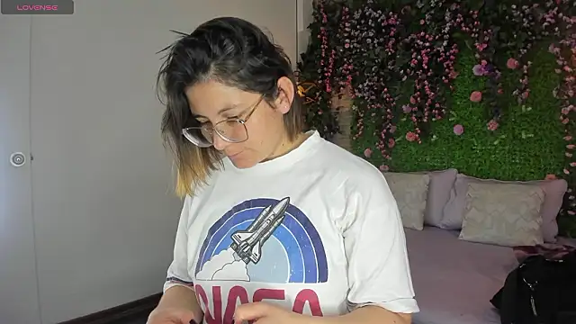 SarahDeyvis online show from 19, 1, 2026