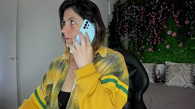 SarahDeyvis online show from 26, 2, 2026