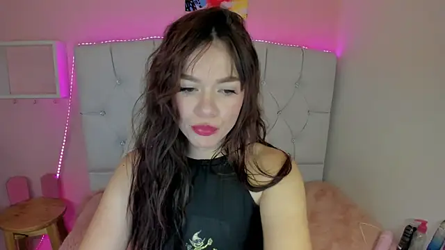 18candys online show from 19, 2, 2025