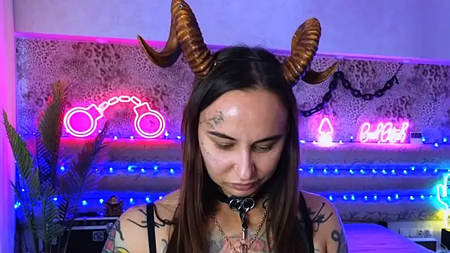 Cool Freak  online show from 3, 10, 2025