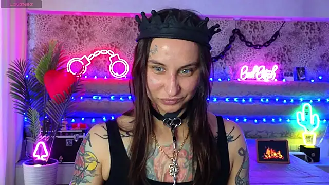 Cool Freak  online show from 13, 3, 2026