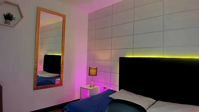 Snapshot of NanaRott chatting on 13, 2, 2026 NanaRott online show from 13, 2, 2026