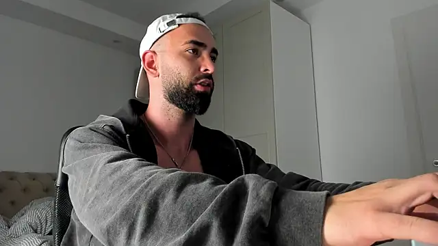 MichaelMasterss online show from 7, 4, 2026