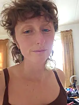 Snapshot of mossy_kiss chatting on 17, 2, 2025 mossy kiss online show from 17, 2, 2025