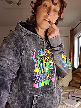 Snapshot of mossy_kiss chatting on 21, 11, 2025 mossy kiss online show from 21, 11, 2025