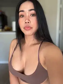 Snapshot of JazzieXo chatting on 9, 12, 2024 JazzieXo online show from 9, 12, 2024