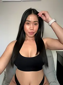 Snapshot of JazzieXo chatting on 12, 9, 2025 JazzieXo online show from 12, 9, 2025