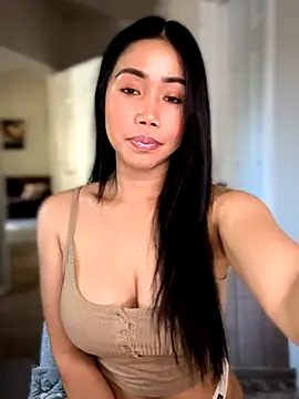 Snapshot of JazzieXo chatting on 6, 11, 2025 JazzieXo online show from 6, 11, 2025