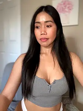 Snapshot of JazzieXo chatting on 7, 11, 2025 JazzieXo online show from 7, 11, 2025