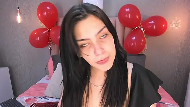 Alexa Thaylor  online show from 28, 2, 2025