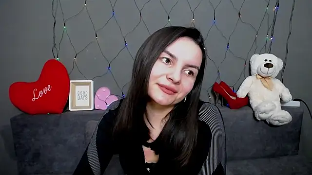 JasmineAsha online show from 3, 2, 2026