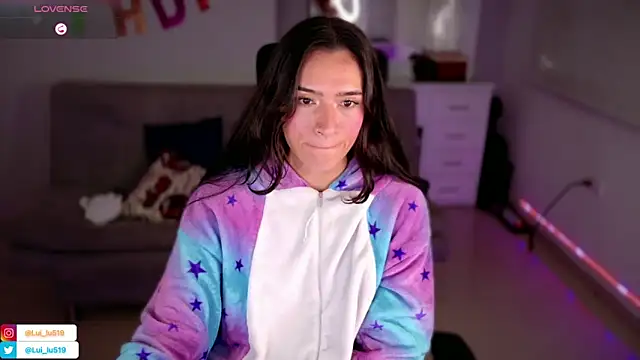 ImLui lu online show from 8, 3, 2025