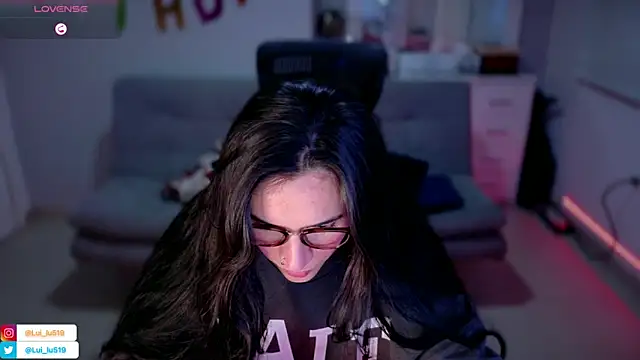 ImLui lu online show from 22, 3, 2025