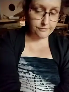 Snapshot of MissMagicMushroom chatting on 19, 12, 2024 MissMagicMushroom online show from 19, 12, 2024