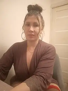 Snapshot of ROXOLANAA_SEXY chatting on 13, 2, 2026 ROXOLANAA SEXY online show from 13, 2, 2026