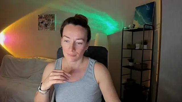 Snapshot of RebeccaMartinez chatting on 9, 11, 2025 RebeccaMartinez online show from 9, 11, 2025