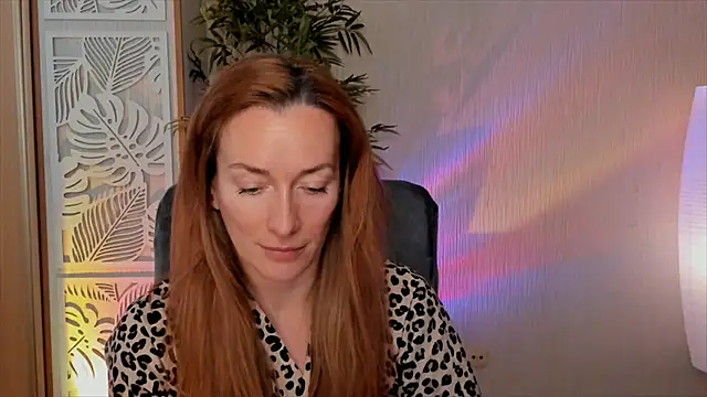 Snapshot of RebeccaMartinez chatting on 29, 4, 2026 RebeccaMartinez online show from 29, 4, 2026