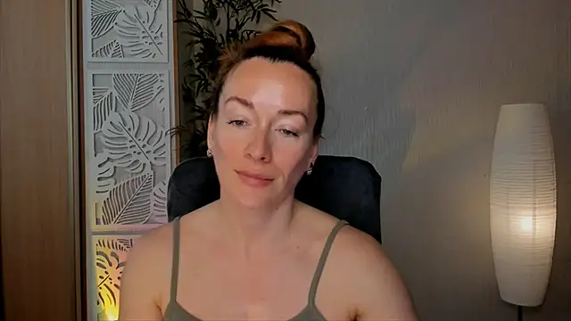 Snapshot of RebeccaMartinez chatting on 11, 5, 2026 RebeccaMartinez online show from 11, 5, 2026