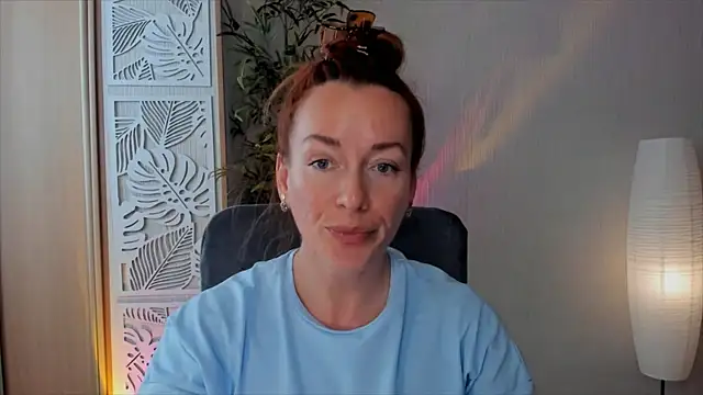 Snapshot of RebeccaMartinez chatting on 30, 5, 2026 RebeccaMartinez online show from 30, 5, 2026