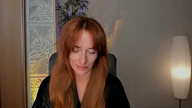 Snapshot of RebeccaMartinez chatting on 28, 6, 2026 RebeccaMartinez online show from 28, 6, 2026