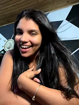 Snapshot of emilyharber chatting on 10, 9, 2025 emilyharber online show from 10, 9, 2025