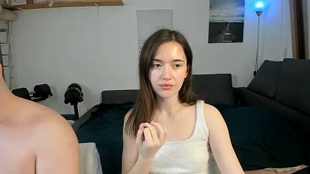 Snapshot of PollyFlame chatting on 12, 3, 2025 PollyFlame online show from 12, 3, 2025