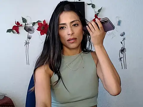 Liamiler01  online show from 2, 12, 2024