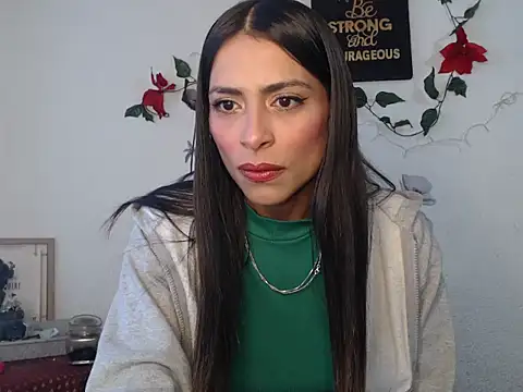 Liamiler01  online show from 13, 12, 2024