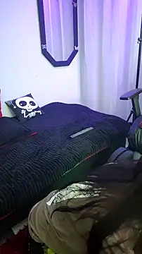 Snapshot of Amy_Aloqua chatting on 27, 10, 2025 Amy Aloqua online show from 27, 10, 2025