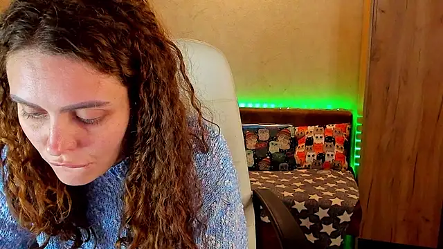 mia grantes online show from 12, 12, 2024