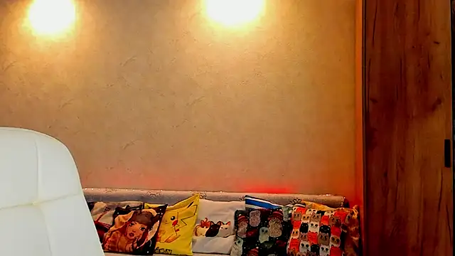 mia grantes online show from 7, 2, 2025