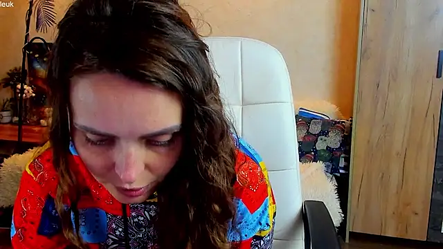 mia grantes online show from 3, 10, 2025