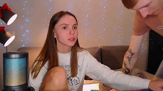 Snapshot of juliaanddima chatting on 29, 12, 2024 juliaanddima online show from 29, 12, 2024